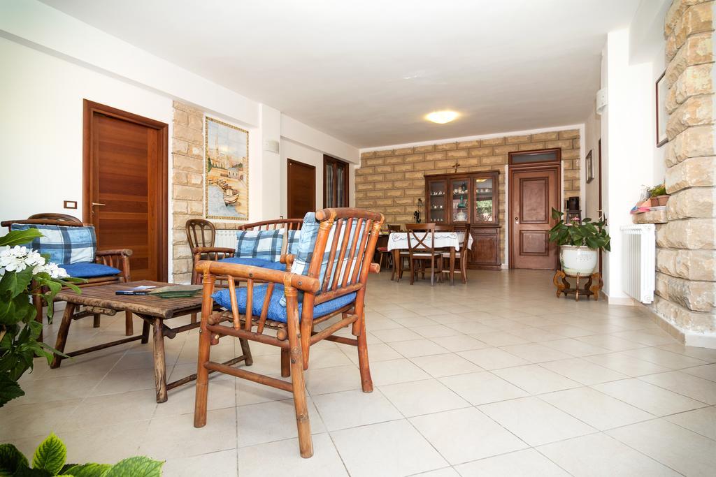 La Rosa del Deserto Bed and Breakfast Scicli Exterior foto